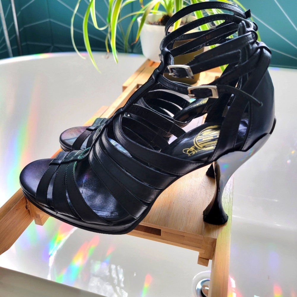 John Fluevog Listen Ups Sz 8 (7.5)